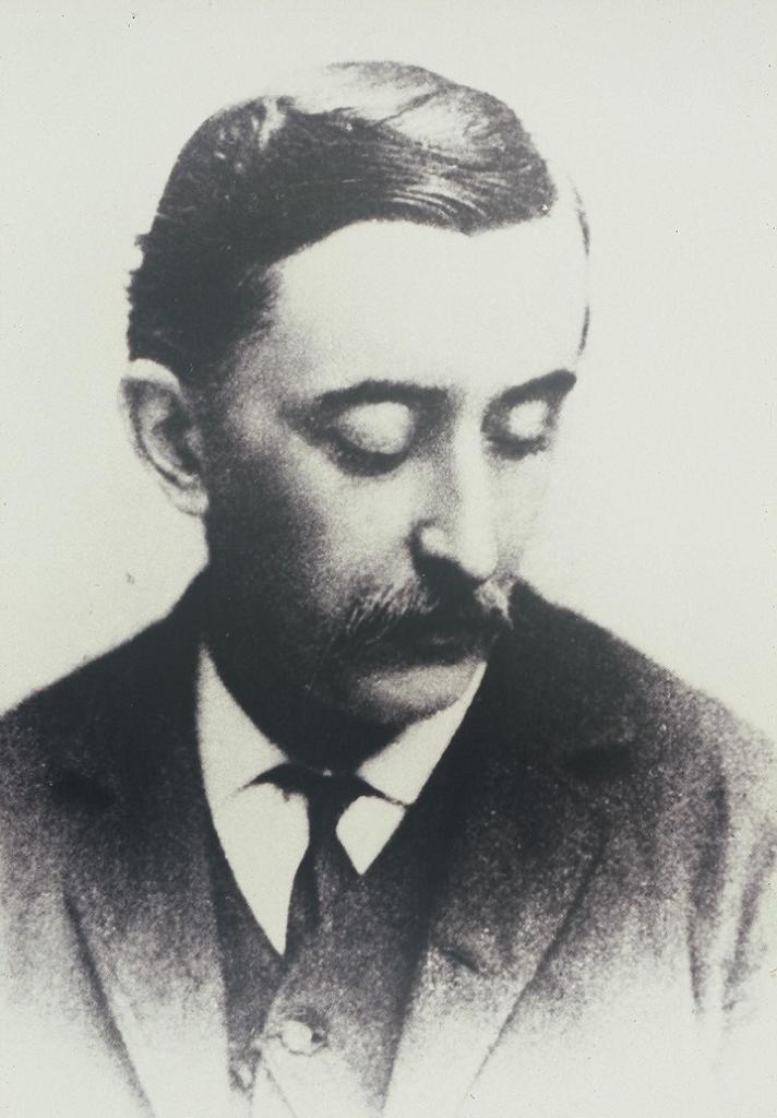 Shadowings by Lafcadio Hearn
